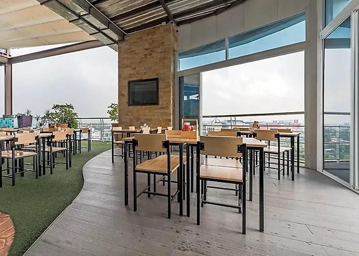 Park Village Serviced 4* Bangkok