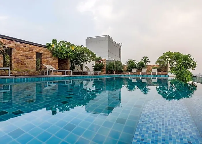 Park Village Serviced בנגקוק