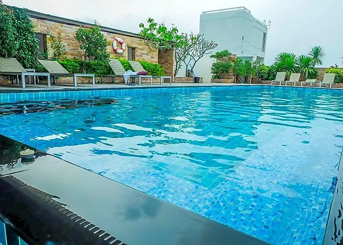 Park Village Serviced 4*
