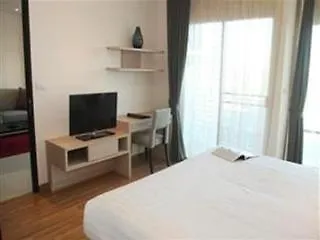 Hotel Park Village Serviced 4*