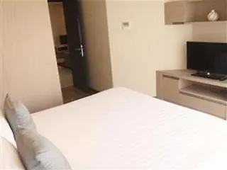 Park Village Serviced 4*
